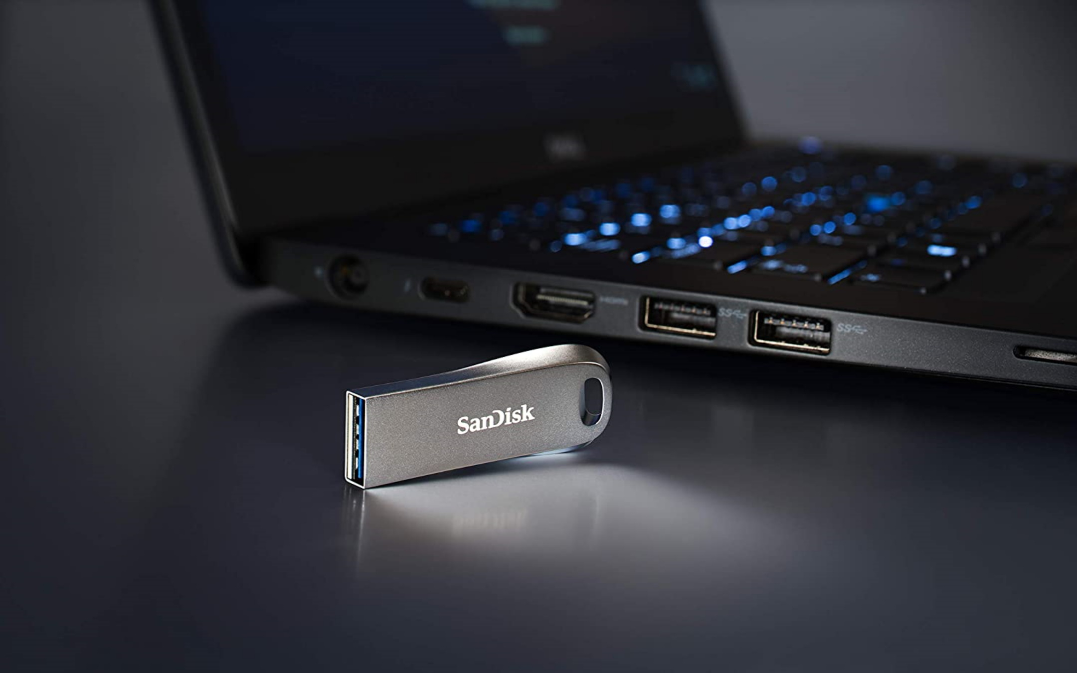 SanDisk Ultra Luxe 128GB: nuovo minimo storico per la pendrive professionale