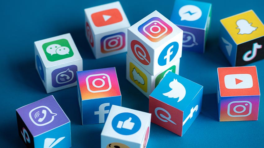 Un nuovo disegno di legge cambierà i social newsfeed?