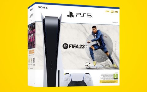 PS5 disponibile su eBay con FIFA 23: puoi comprarla SUBITO