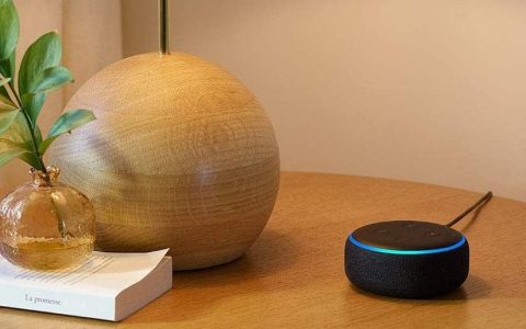 Echo Dot 3, il prezzo precipita del 40% su Amazon: l'offerta è importante