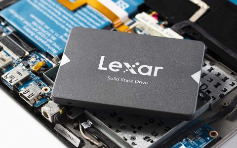 SSD interno Lexar 128GB: ora in offerta a meno di 15€ (-28%)