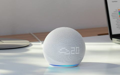 Echo Dot 5, più potente, più evoluto e con lo sconto di oggi anche economico