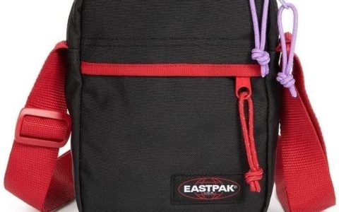 Eastpack The One: la borsa a tracolla su Amazon con SCONTO imperdibile