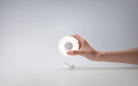 Xiaomi Mi Motion: luce intelligente 3 in 1 in offerta a 14,99€