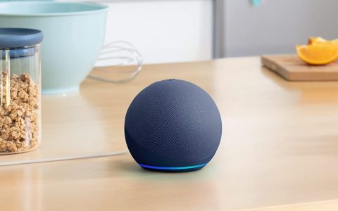 Echo Dot 5, OFFERTA pazzesca di Amazon: solo per oggi costa 34€