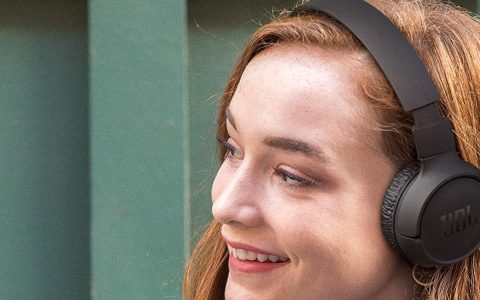 Cuffie On-Ear Wireless da gaming JBL a soli 40 euro su Amazon