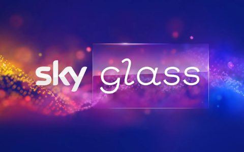 Sky Glass è in offerta speciale a 11,90 euro al mese con Sky TV e Netflix