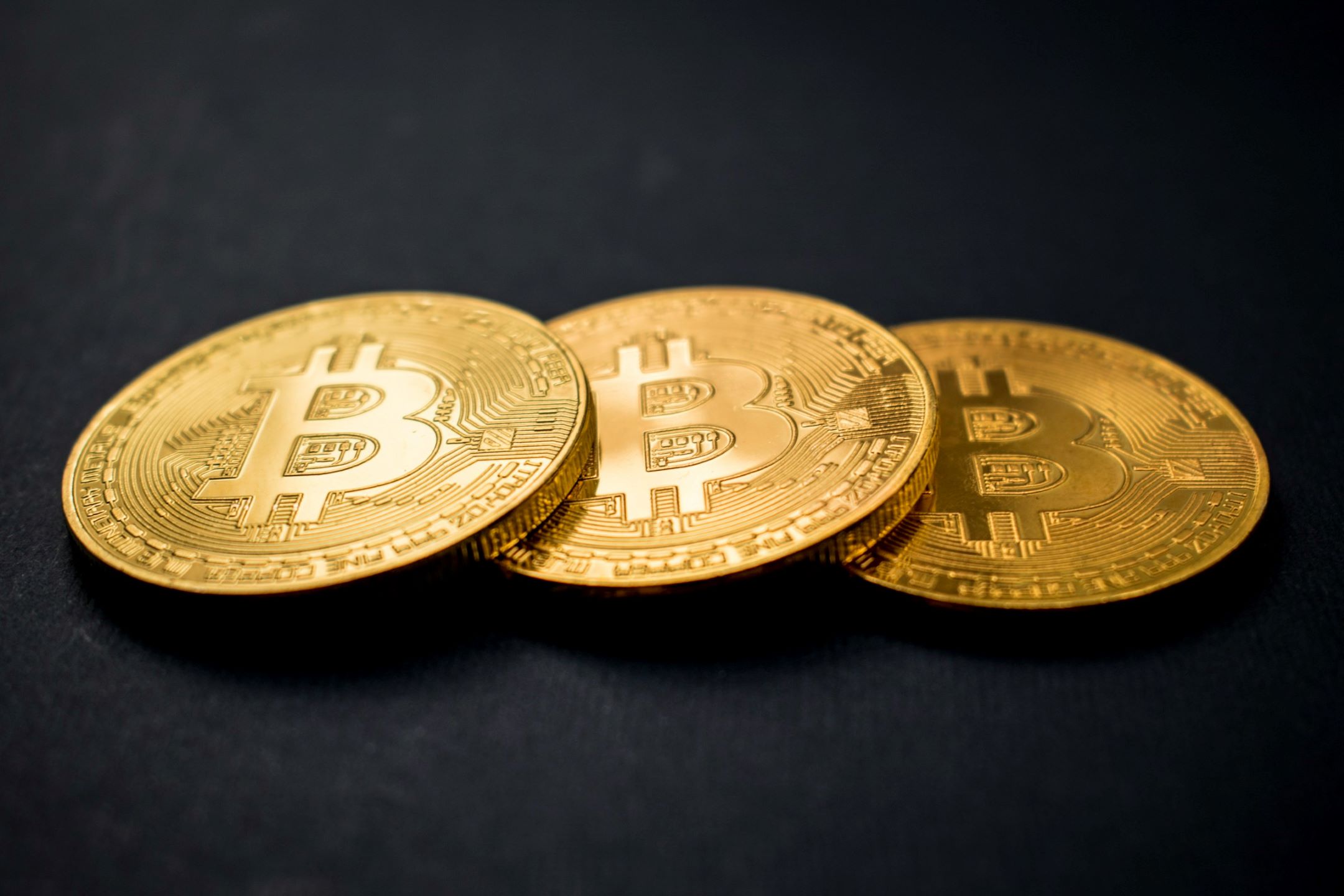 bitcoin tre monete